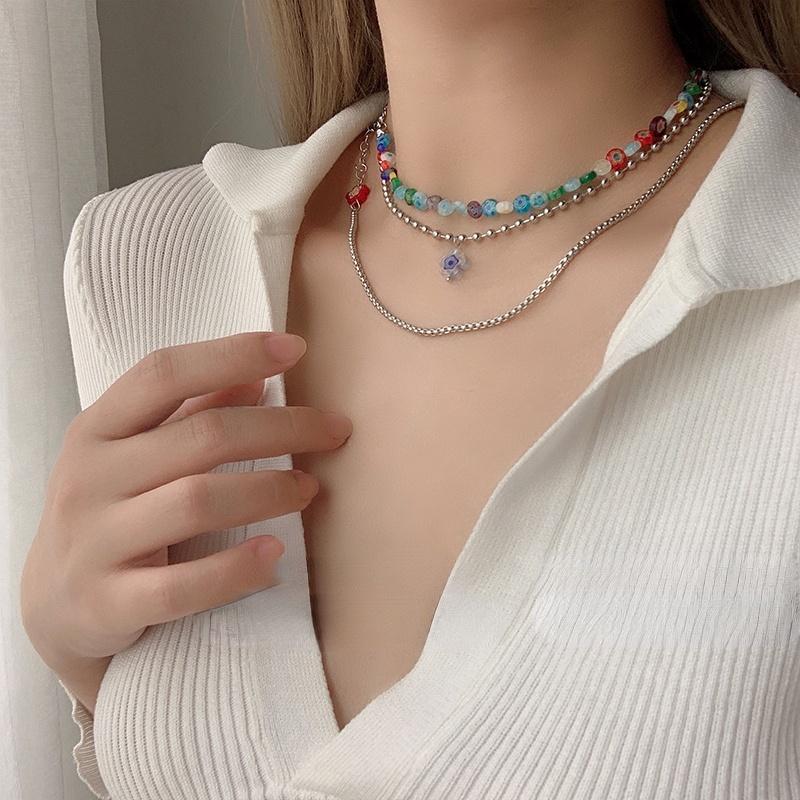 

Pendant Necklaces Freshwater Pearl Stacked Color Necklace Light Luxury Niche Women Design Simple And Wild Retro Clavicle Chain