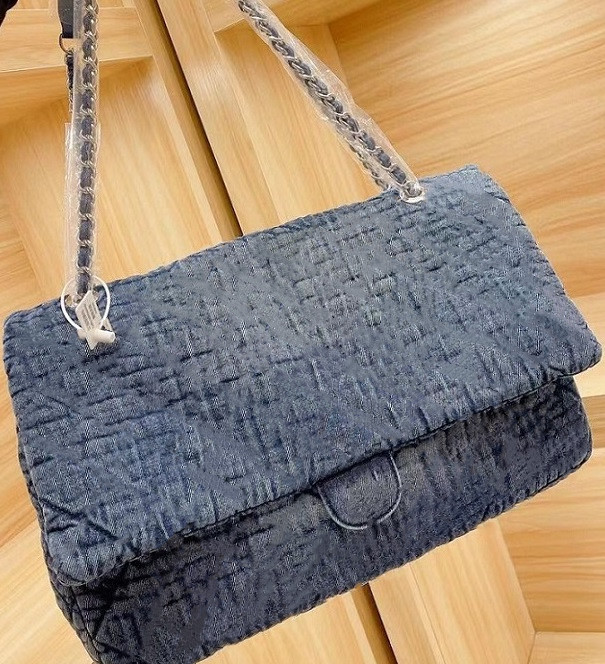 

Customize the sole designer bags Exclusivedenim high-capacity fashion shopping bag Plain Patchwork Wholesale handbags