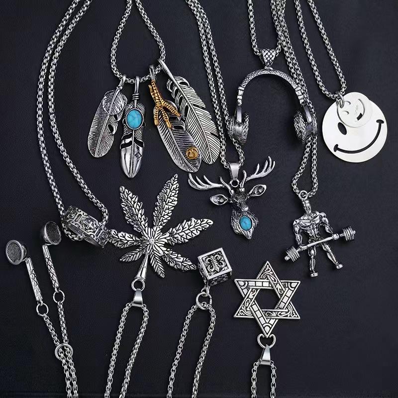 

Pendant Necklaces Fashionable Man Simple Retro Personality Creative Hip Hop Rock Stainless Steel Necklace Sweater Chain Jewelry, Silver