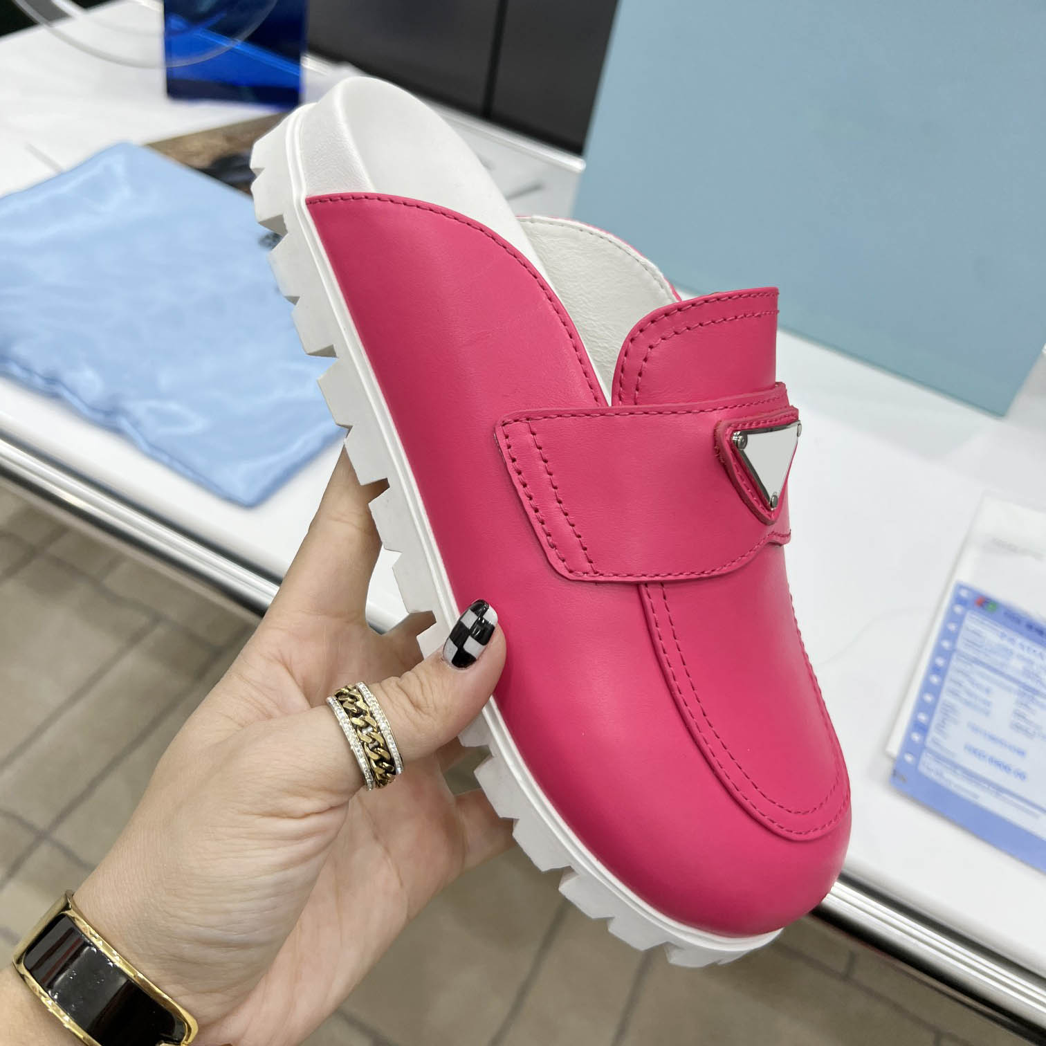 

2022Famous designer slippers women snow slippers warm casual indoor pajamas party clothes non-slip, Colour 1