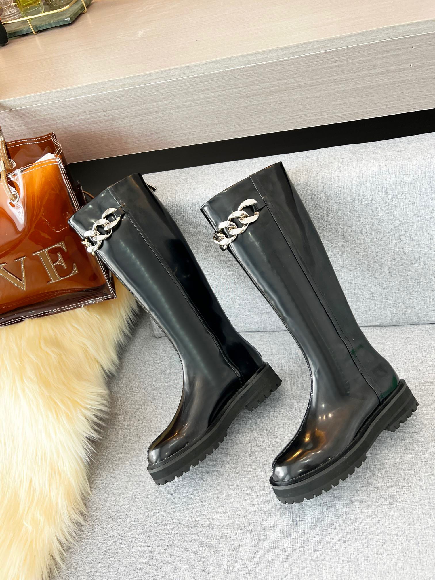 

2021 Women knee boots top quality luxury designer chain interlocking leather fashion classic boot with box 35-41 size