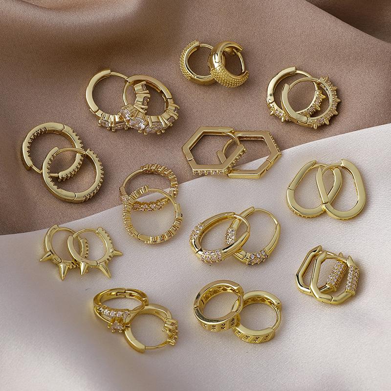 

Hoop & Huggie Cute Simple Gold Color Earrings Birthday Gift For Girlfriend 2021 Trend Korean Round Circle Geometry Fashion Jewelry Ear Clip