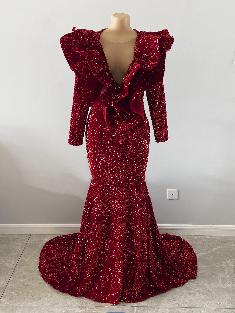 Long Sparkly Women Prom Dresses Real V-neck Sleeveless Mermaid Ruffles Burgundy Sequin African Black Girls Evening Dress-image-720991539