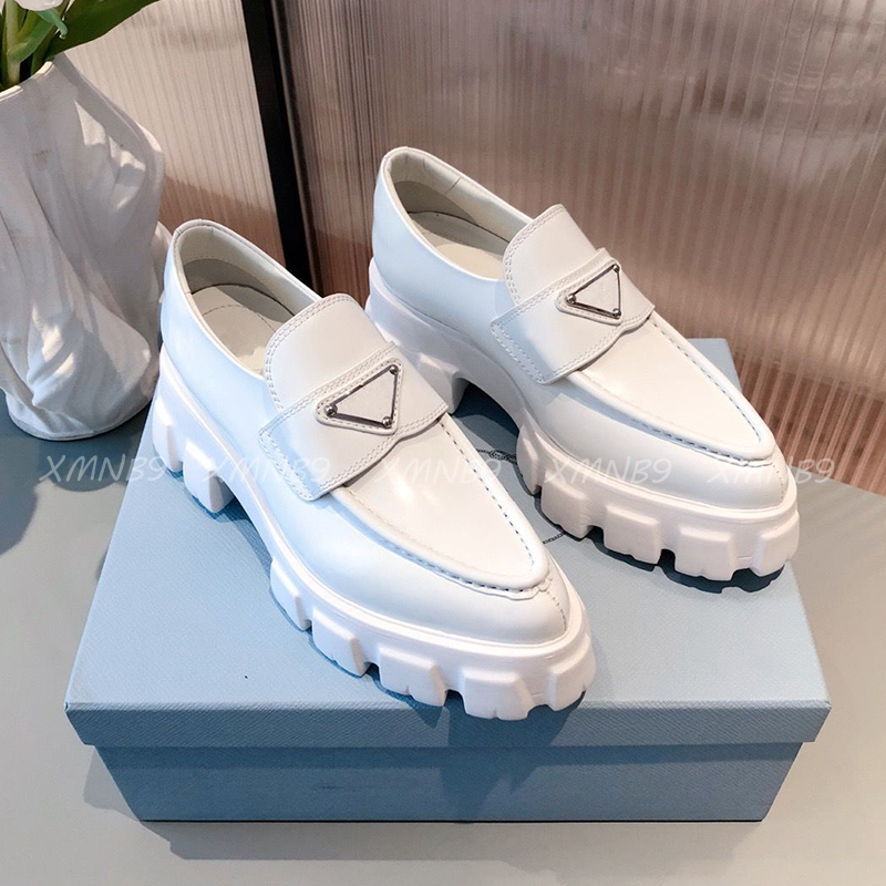 

Dress Shoes Fashion Platform Shoe Designer Latest Style Ladies Pointed Toe Triangle Luxurys High Quality Loafers Europe and America Trend, Black