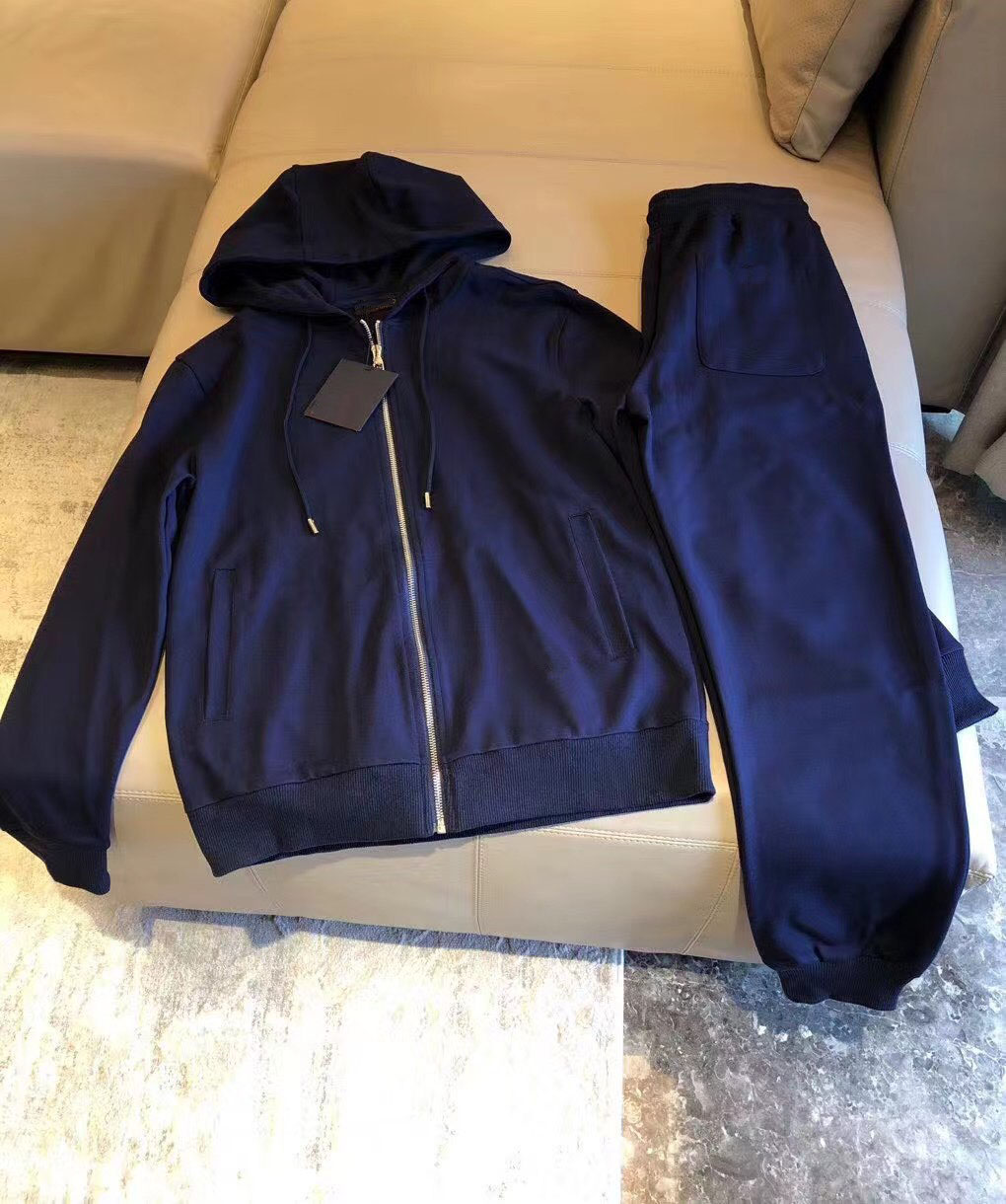 

Spring and autumn luxury hoodie mens tracksuit Fashion Silk Slip Fabric Design Leisure sports running high-quality Mens Tracksuit, Blue