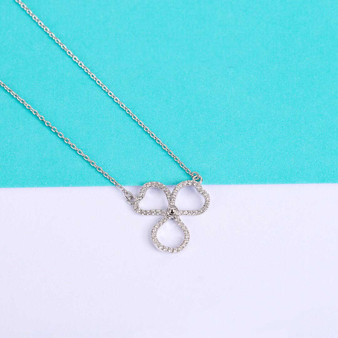 

S925 silver flower shape pendant necklace with diamond in platinum color for women wedding jewelry gift have box stamp PS4843