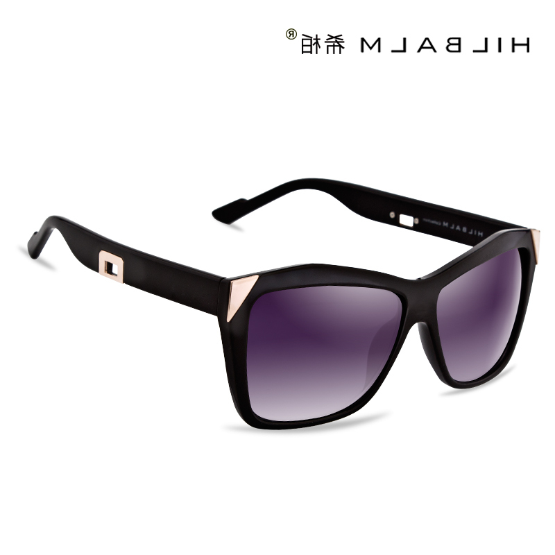 

HILBALM Fashion square women's sunglasses luxury brand large black women's gradient sunglasses shades women's sunglasses Glas, Silver
