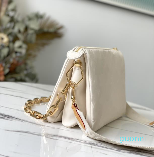 

Spring Summer 2021 embossed puffy leather chain bag COUSSIN PM handbag fashion-forward shoulder bags cross-body with the strap2021, Customize