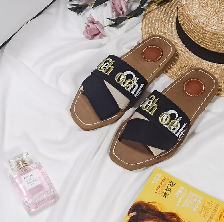 

2021 Newest Branded Women Woody Mules Fflat Slipper Deisgner Lady Lettering Fabric Outdoor Leather Sole Slide Sandal Large Size EUR35-42, Black