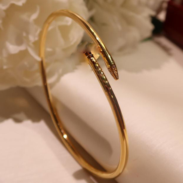 

S925 sterling sier Screw nails classic zircon Bracelet Gold Bracelets Punk for Women Bt gift Luxurious Superior quality jewelry