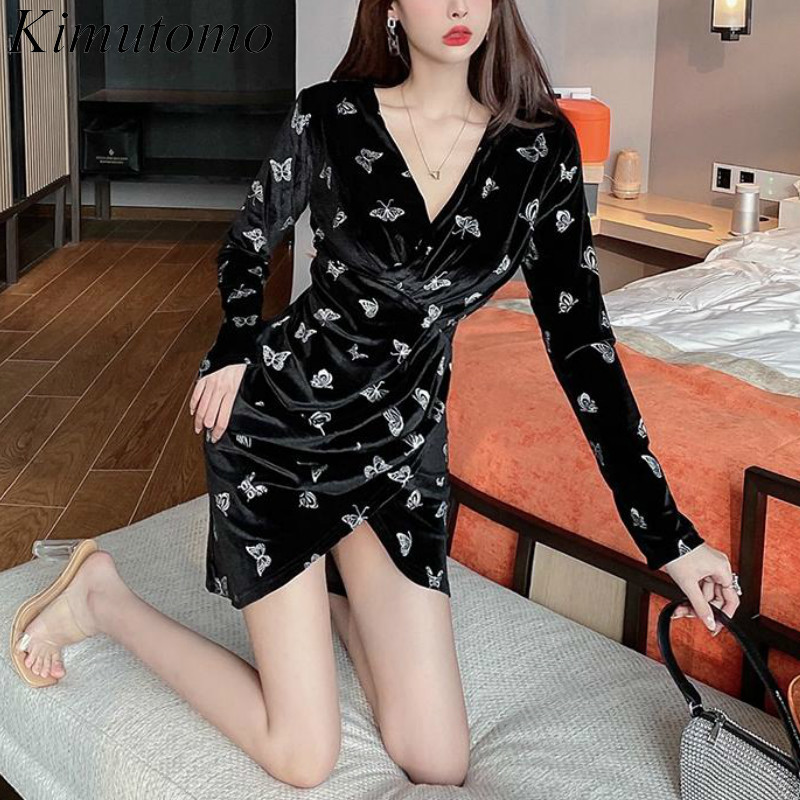 

Kimutomo Fashion Sexy V-neck Mini Dress Women Spring Autumn Chic Ladies Butterfly Velvet Long Sleeve Bodycon Elegant 210521, Black