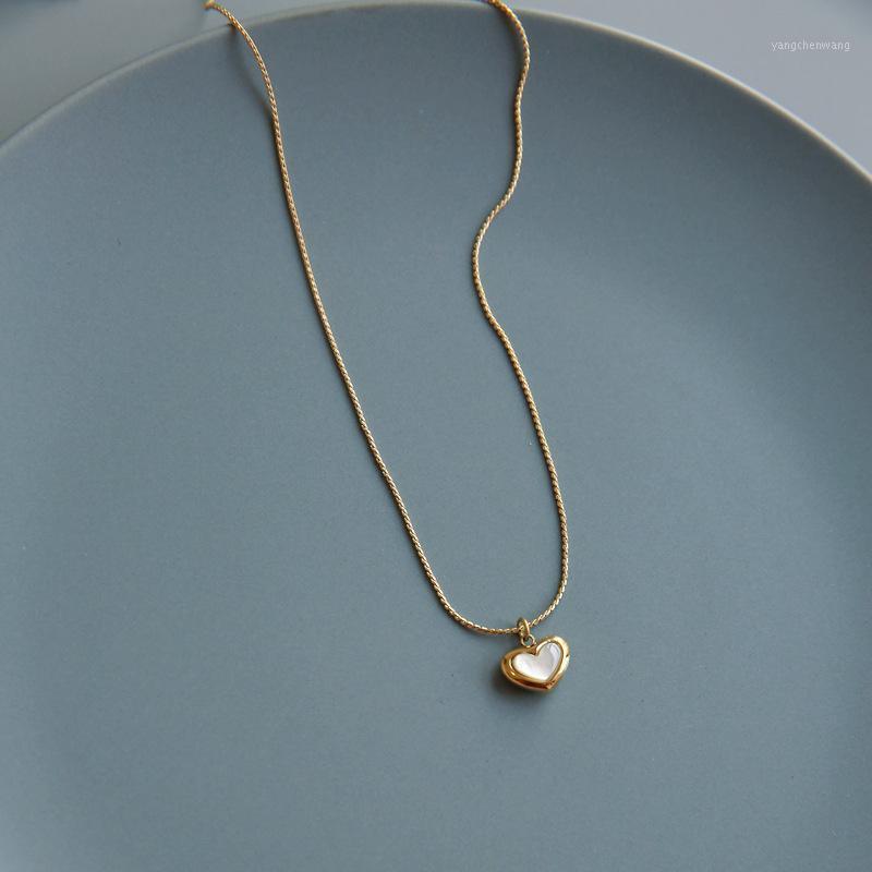 

Chains Fashion Minimalist Fritillary Heart Shaped Pendant Necklace Silver Color Cute Charm Titanium For Women Wedding Gift