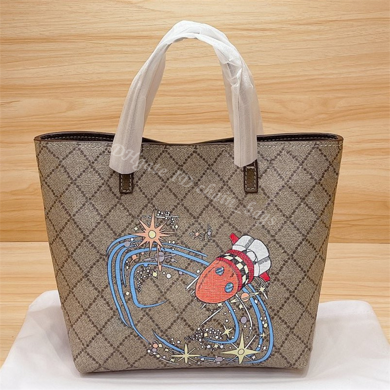 

Lady Fashion Shoulder Cartoon Duck Tote Bag Purses Wallet Letter Mommy Crossbody Handbags Backpack Purse Wallets Women Luxurys Designers Bags 2021 Handbag Totes, Color z