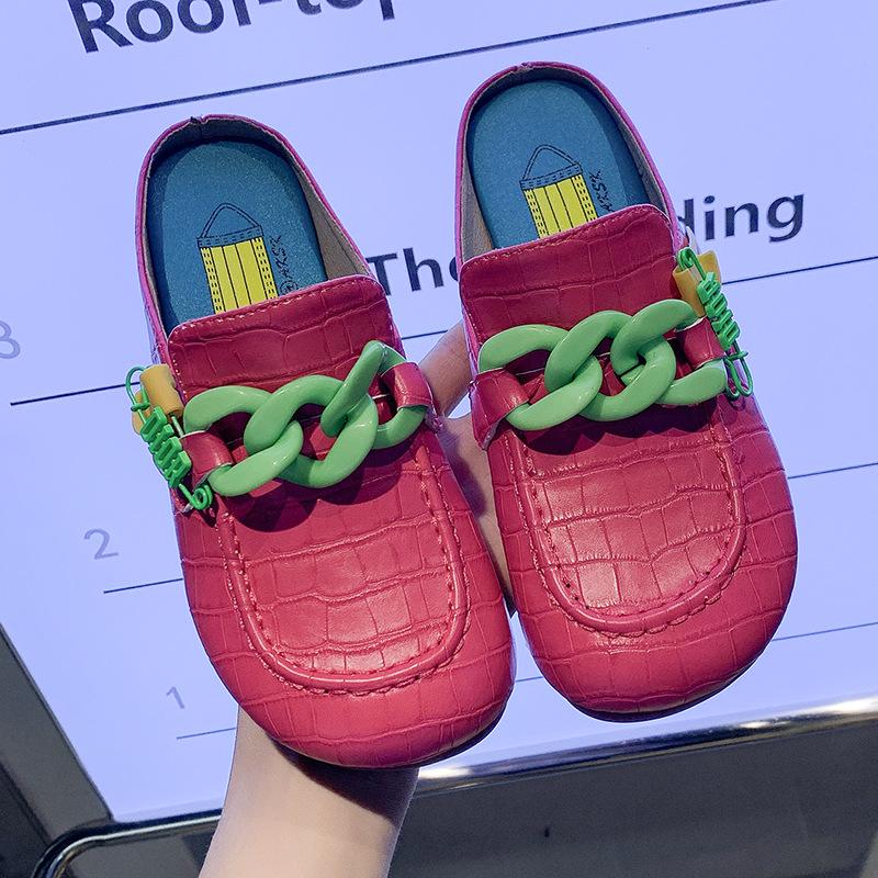 

Slippers Women Mules Slipper Low Heels Casual Slides Flip Flop Round Toe Arrival Brand Design Gold Chain Closed Slip On Shoes 2021, Black