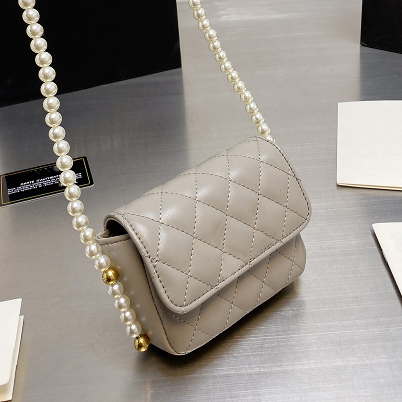 

Luxurys Designers Womens Cross Body Bags Classic Mini Flap Imitation Pearls Chain Vanity Tiny Micro Shoulder Handbags High Quality Hardwear