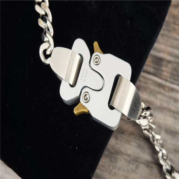 

Titanium Stainless Steel 1017 Alyx 9sm Bracelet Best-quality Metal Buckle Alyx River Link Bracelet Hip Hop Accessories Q0722