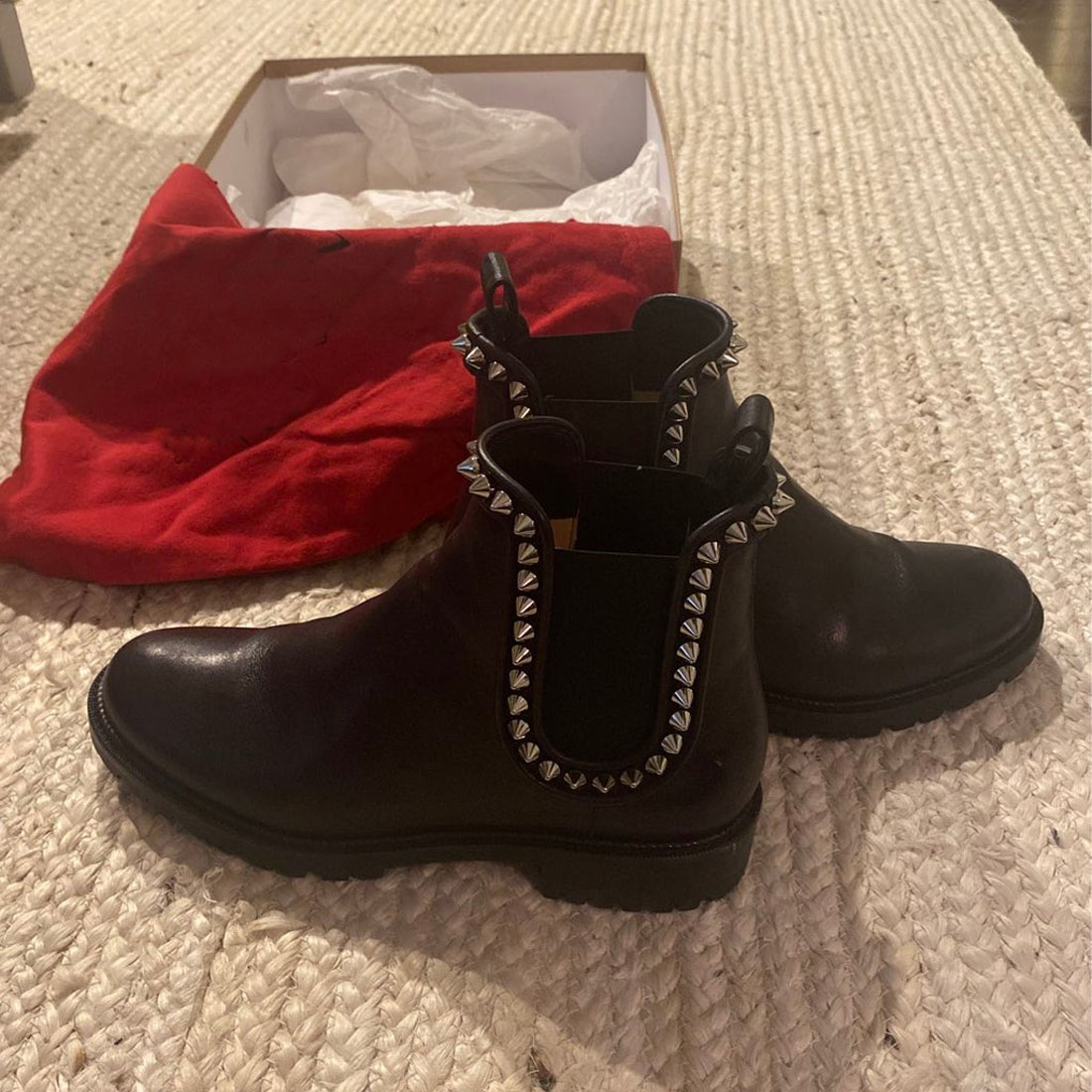 

Women Ankle boot red bottoms female pumps fashion boots black leather round marchacroche booties sexy lady winter rubber flat with box