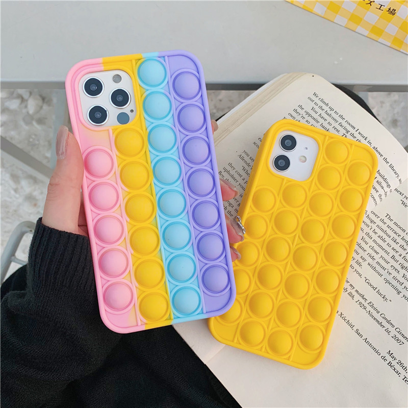 

push bubble iphone case decompression toy Silicone phone case squeeze toys