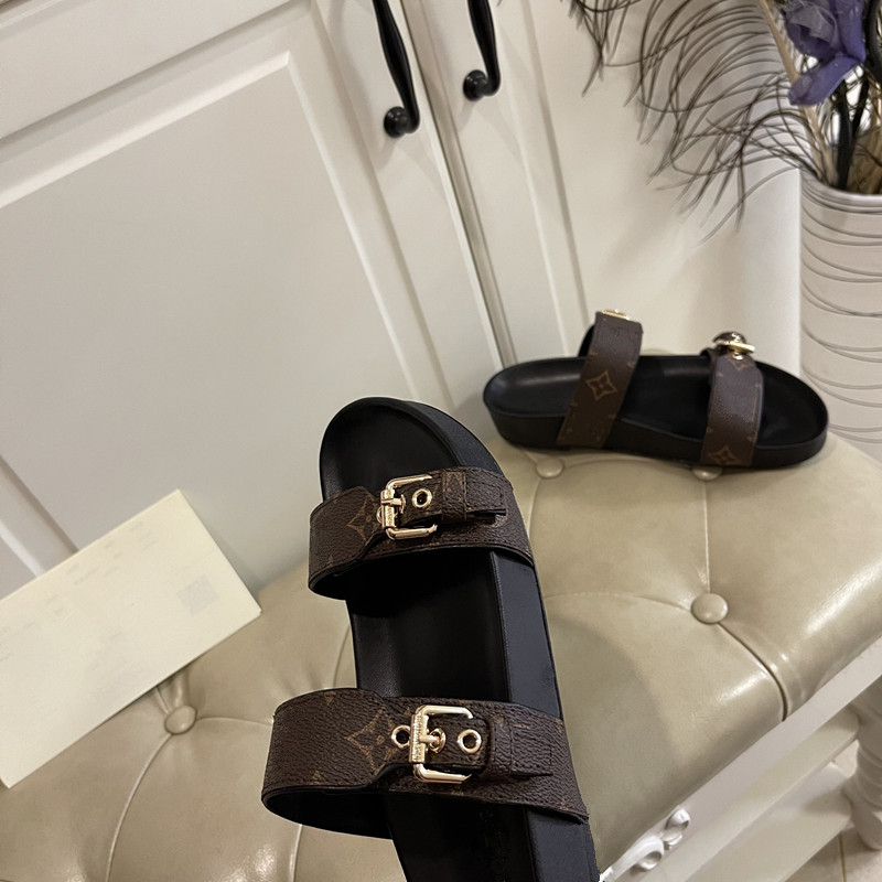 

2021 Women Summer sandals Slippers slide BOM DIA FLAT MULE 1A3R5M Cool Slides 2 Straps with Adjusted Gold Buckles sanda, Black