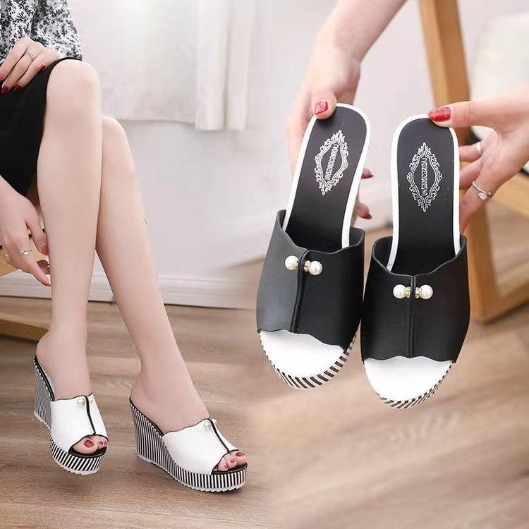 

Sandals Women Summer Fashion Wedges High Heels Beach Slippers Platform Stripe Pearl Flip Flops Female Casual Sandalias, Black