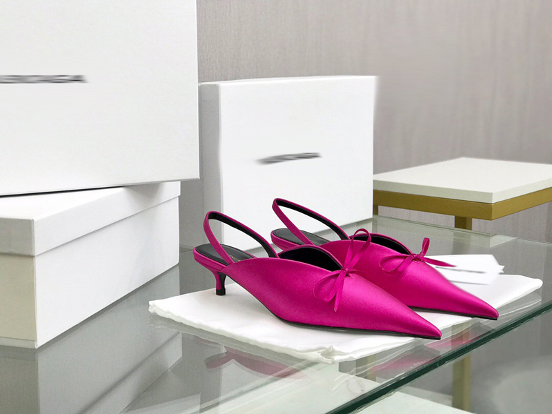 

2021 Good Quality Fashion Women Luxurys Designers Shoes Designer Sandals Womens Luxury High Heels Sandal Dress Shoess With Box Size 35-41 -H544, Fuchsia