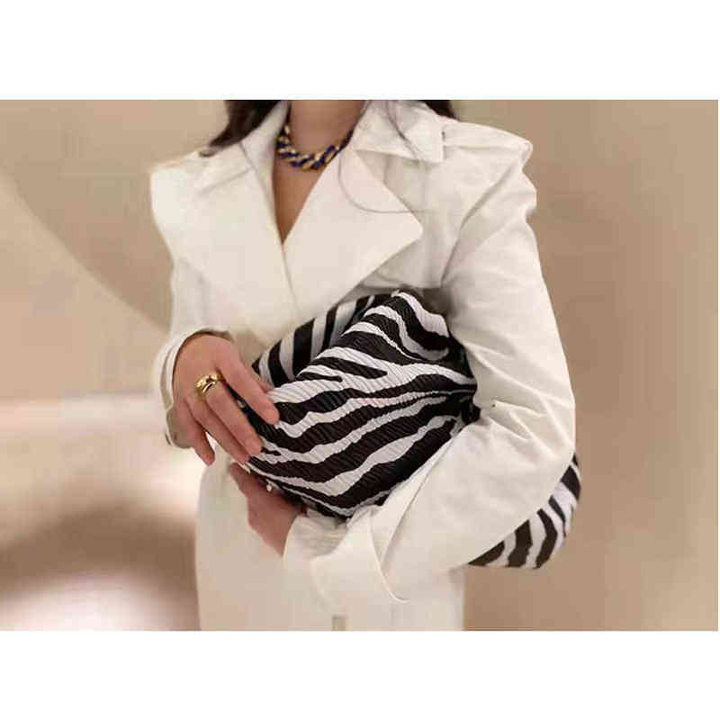 

Crossbody Bag Genuine Leather Clutch Bags Soft Wrinkled Cow Zebra Pattern Real Shoulder 1218, 22cm