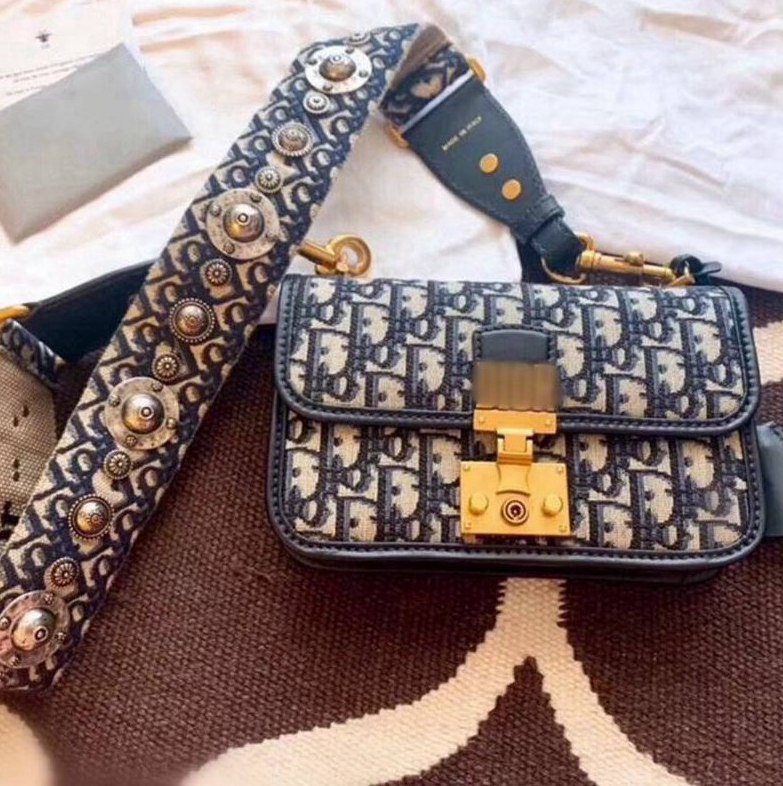 

Women The 2021 Tote Large Designers Capacity Leather Bags Logo Fashion Bag Soft Brand Handbag Luxurys -L2053, Red;black