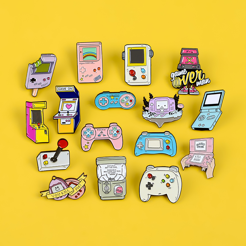 

Retro Arcade Game Enamel Pins Collections Cartoon 90s Gamepad Jewelry Brooches Denim Shirt Collar Badge Lapel Friends Gifts, Mixed colors