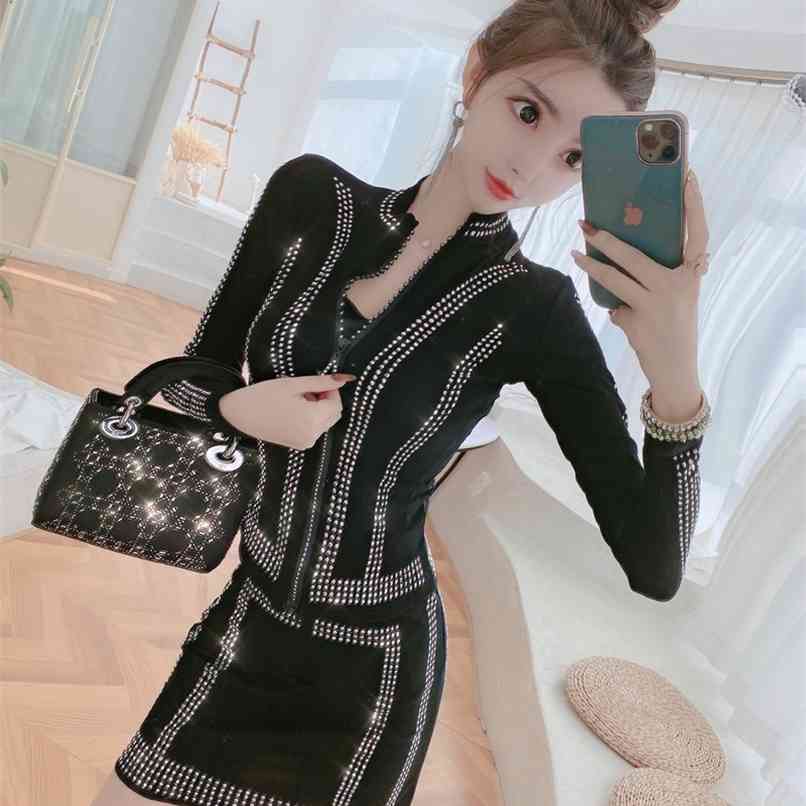 

Fashion women's suit drilling cardigan zipper top + A-line skirt two-piece 210520, Black
