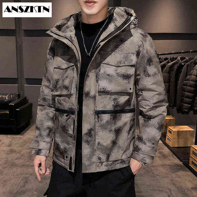 

ANSZKTN new arrivals Fashionable Mens outwear embroidery army green padded jacket 90%Down Jackets Men Warm Parkas Winter coat Y1103