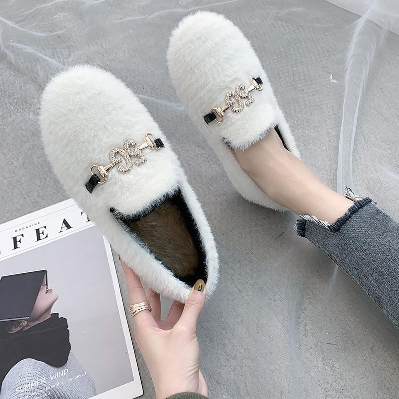 

Winter Fashion Womens Slippers Short Plush Warm Anti-Slip Fluffy Outdoor Soft Bottom Female Casual Flats Plus Size, Black