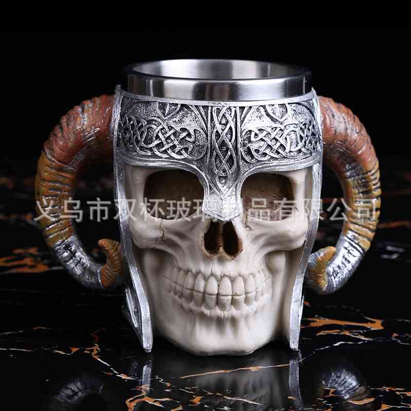 

Creative Skeleton Knight resin double sheep horn stainless steel drinking cup office Cup