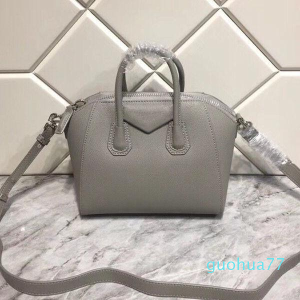 

Classic Lady Mini Tote 28cm Women Shoulder Bags Real Leather Handbags Fashion Crossbody Business Messenger Bag 2021