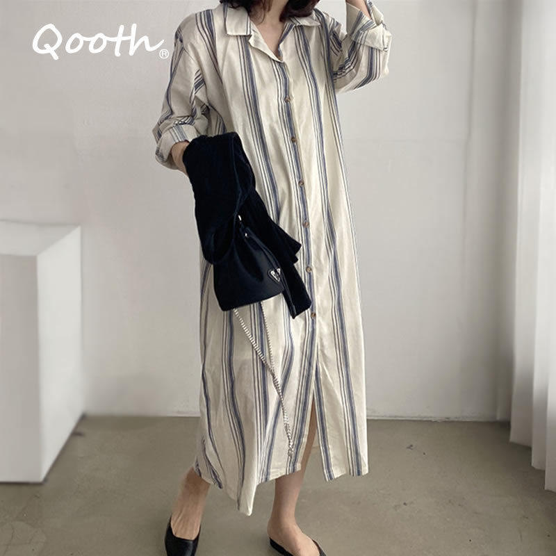 

Qooth Vertical Striped Long Sleeve Dress Single Breasted T-Shirt Style Spring Retro Loose Causal Split QT585 210518, White