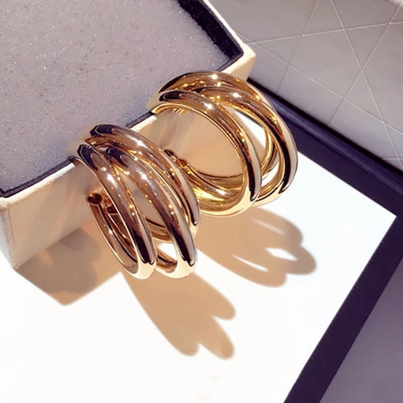 

Fashion Round Hoop Earrings for Women Vintage Gold Color Wedding Party Statement Geometric Earring Jewelry brinco Gift, Golden;silver