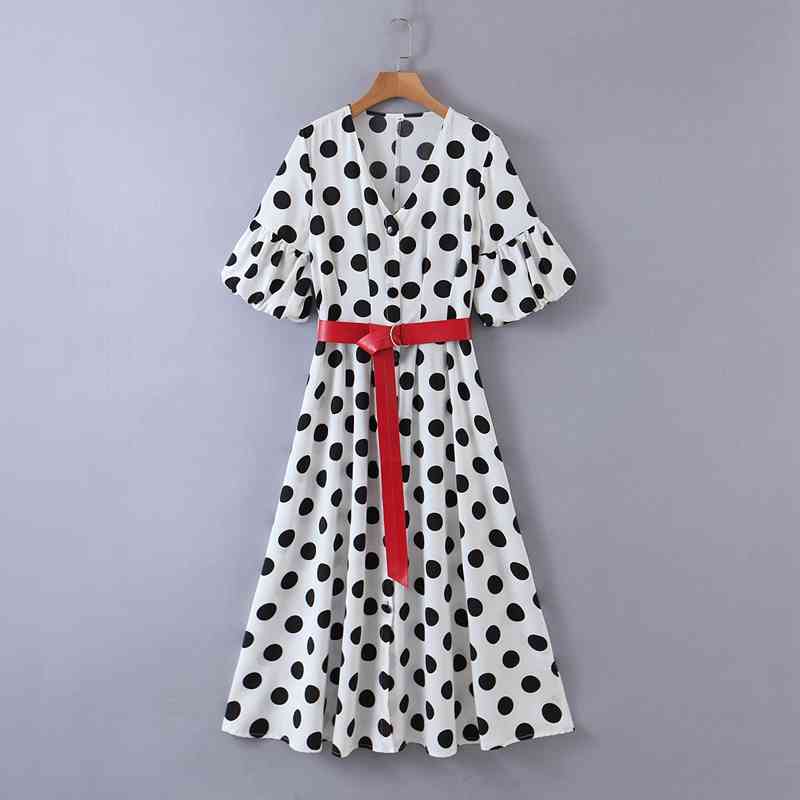 

Fashion Spring Dot Print V neck Midi Dress Women Ruffles A-line Slim Temperament Office With Belt Vacation XZ2535 210525, White