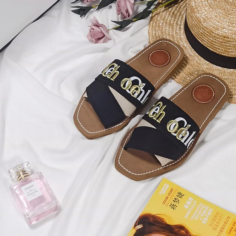 

2021 Newest Branded Women Woody Mules Fflat Slipper Deisgner Lady Lettering Fabric Outdoor Leather Sole Slide Sandal Large Size EUR35-42, Black