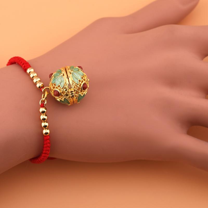 

Bangle Red Braided Rope Golden Pendant Bracelet Fashion Collocation Jewelry Essential Oil Diffuser Women Perfume
