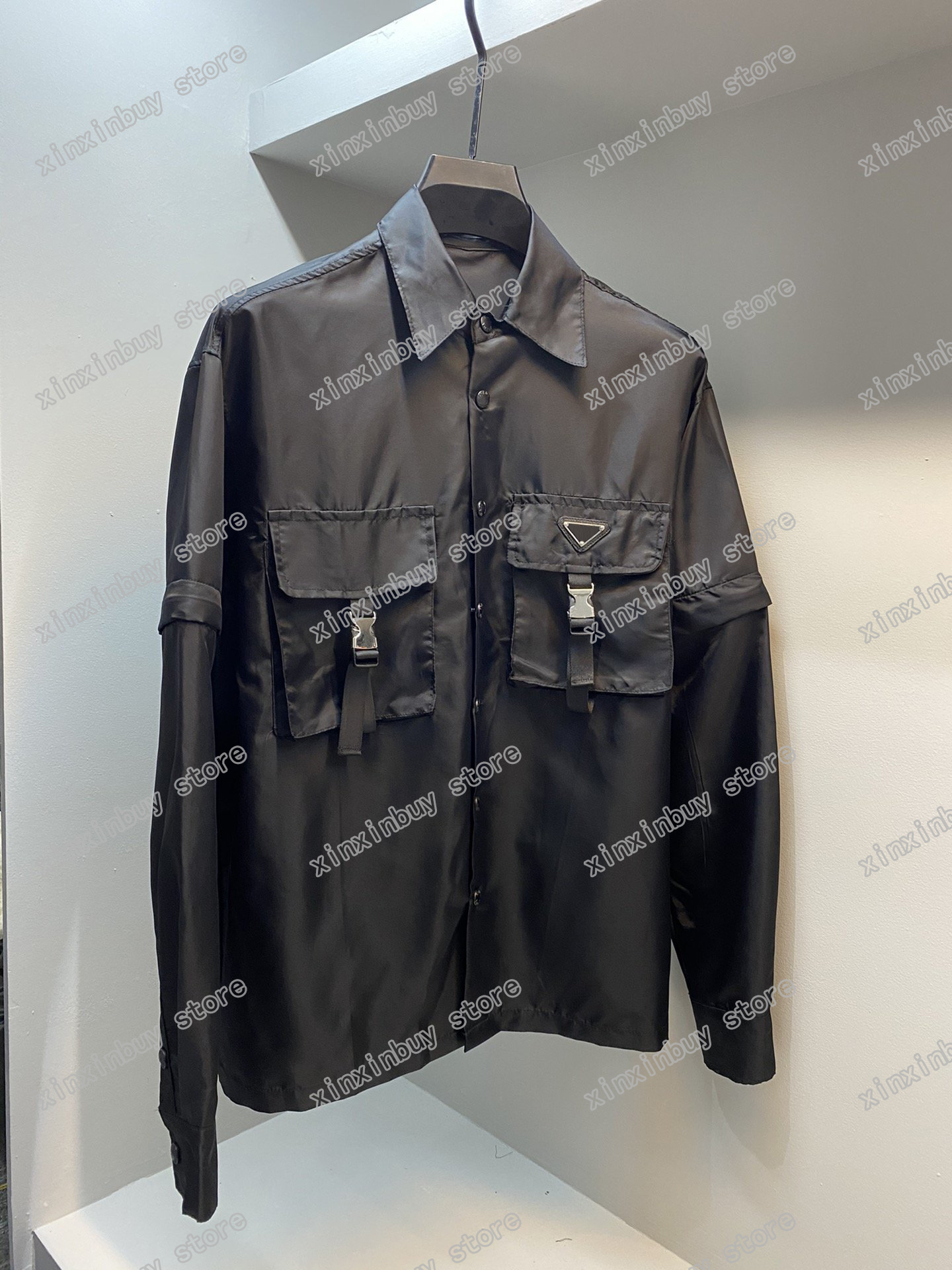 

21ss men printed t shirts polos designer letters Triangle label Zipper sleeve clothes short sleeve mens shirt tag white black blue
