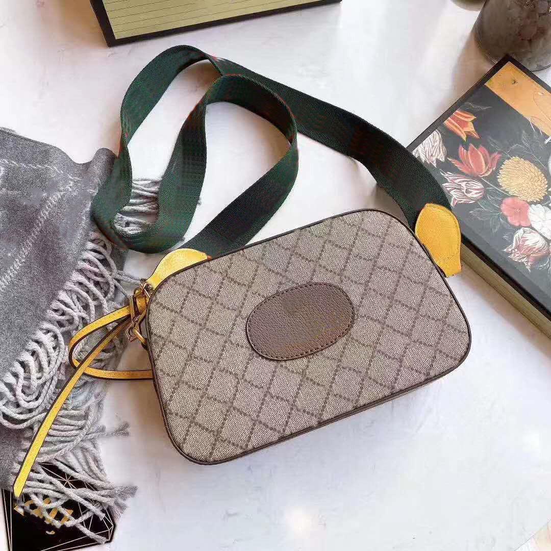 

Stripe width of 2021 men's and women's Leather Camera Shoulder Bag