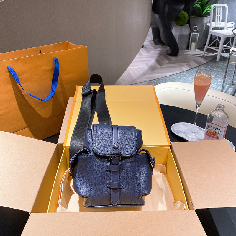 

High-quality Fine Design Mini Ladies Backpack Exquisite Workmanship Luxury Fashion Designers Popular Backpacks Mobile Phone Bag Wholesal, This item is not for sale