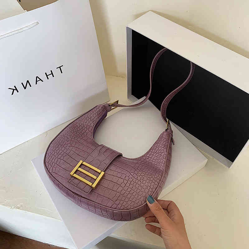 

Popular underarm women's net red new messenger bag style One Shoulder Tote Bag, Purple