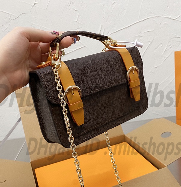 

Handbag ladies MiddleAges Cowhide Double buckle Chain Shoulder bags Top Quality L luxurys designers Fashion womens CrossBody Clutch Totes purse 2021 bag wallets, No bags