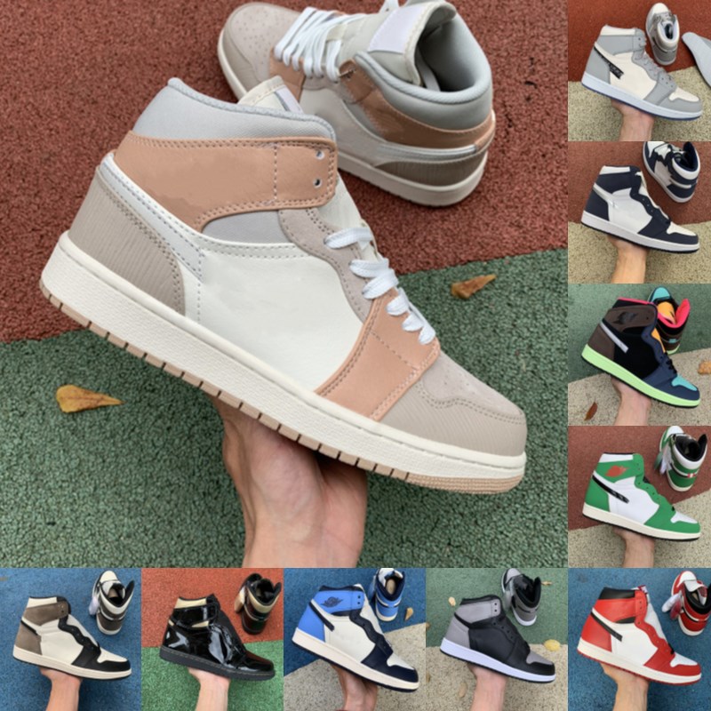 

high quality Jumpman 1 Mens Women Basketball Shoes Bio Hack Pine Green 1s Court Purple Fearless Royal Toe Obsidian UNC Sports Outdoor Shoe