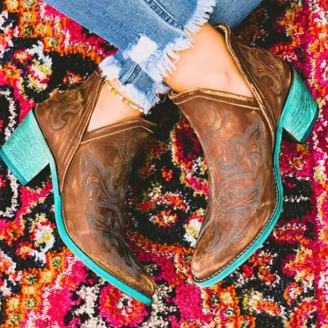 

Autumn Winter Casual Western Cowboy Ankle Boots Women Leather Cowgirl Short Cossacks Botas High Heels Shoes Mujer Y0910, Apricot 2
