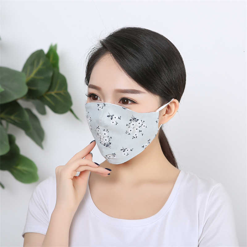 

printing can prevent dust and sunscreen thin autumn ear hanging cartoon pattern floral mask