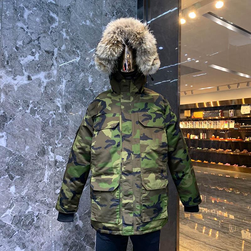 

new designer man parkas jacket real wolf fur hooded down coat windbreaker warm zipper jackets army green camouflage, Black