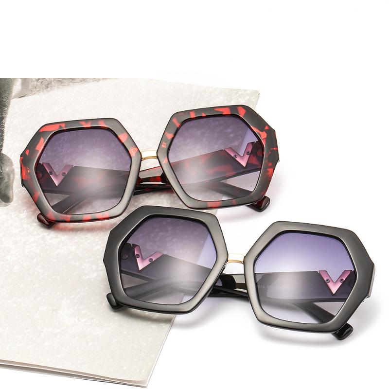 

Fashion Sunglasses Frames Bold Frame Trend Leopard Print Women's Metal V-Frame