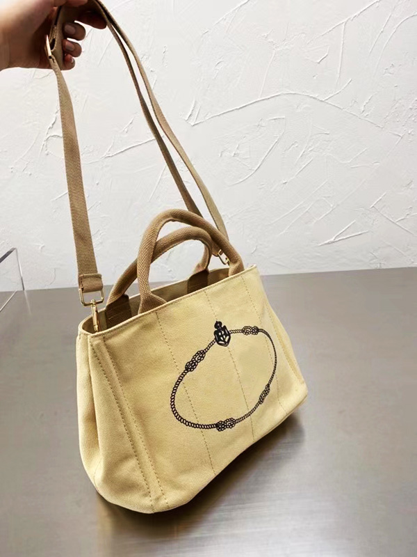

High-quality brand high-end luxury ladies messenger bag fashion all-match canvas shoulder back diagonal portable three-in-one available, Make up the difference