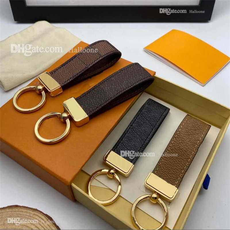 

Wholesale 2021 Luxury Key Buckle lovers Car Keychain Handmade Designer Leather Keychains Men Women Bags Pendant Accessories 18 Colors